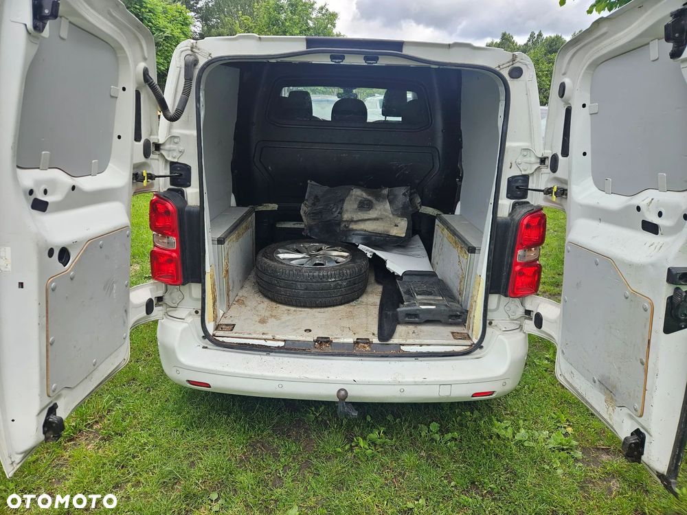 Citroën Jumpy Standard EAT8 - 17