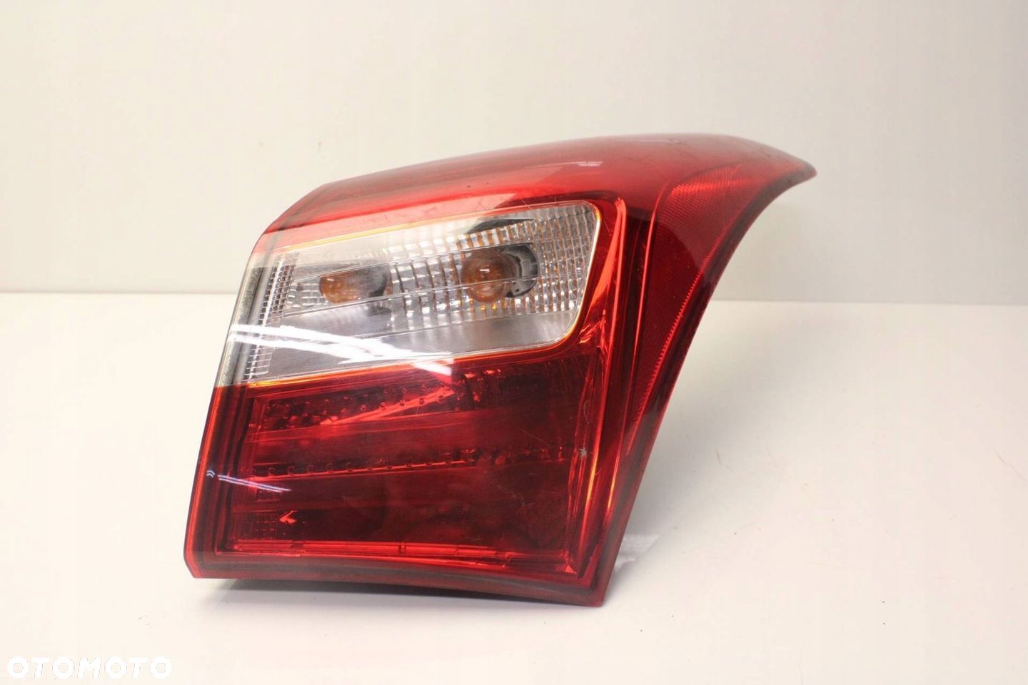 HYUNDAI II I30 HB 11R- LAMPA PRAWA TYLNA PRAWY TYŁ - 1