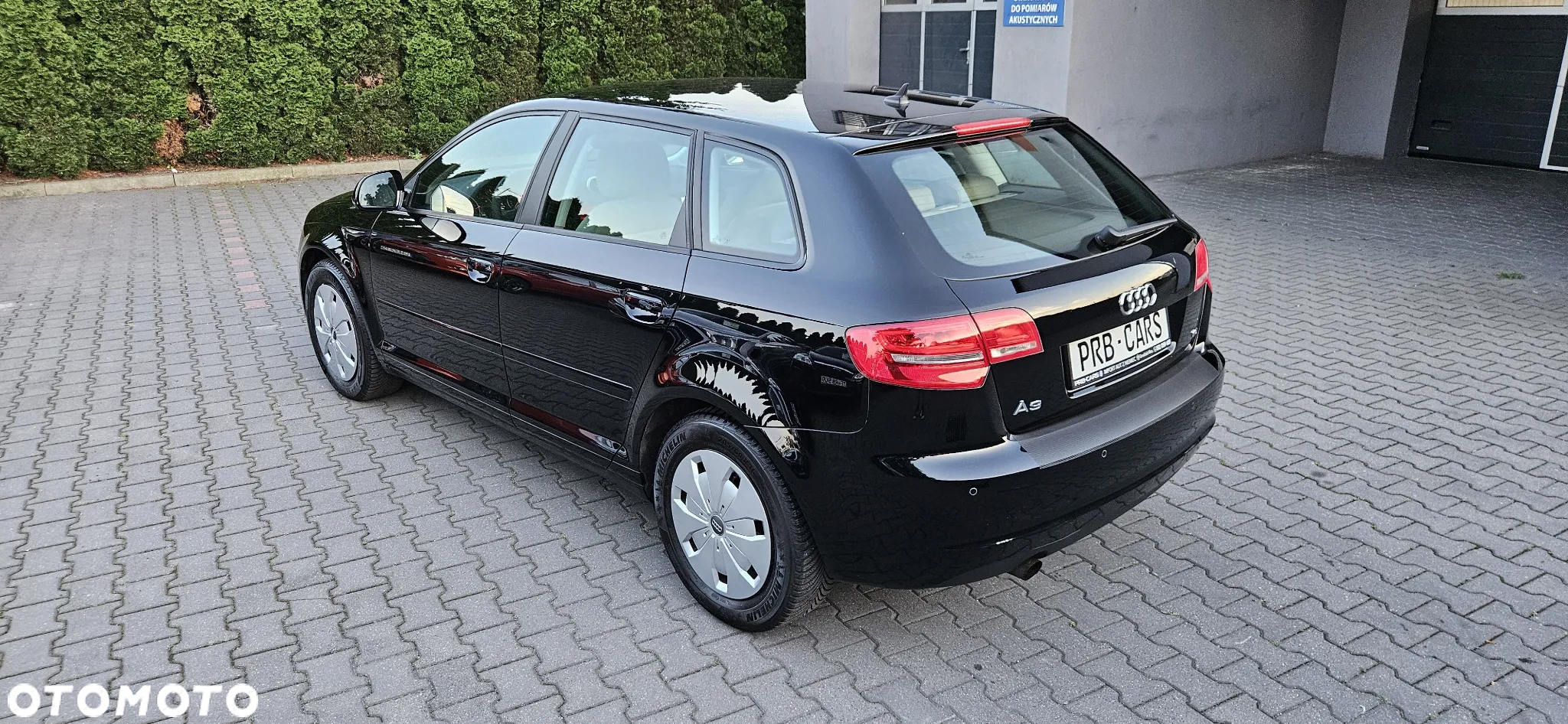 Audi A3 1.6 Sportback Attraction - 4