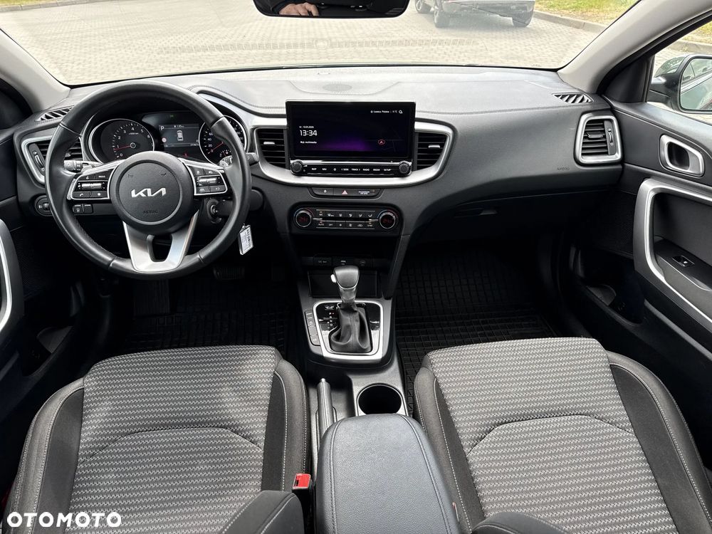 Kia Ceed 1.5 T-GDI M DCT - 25