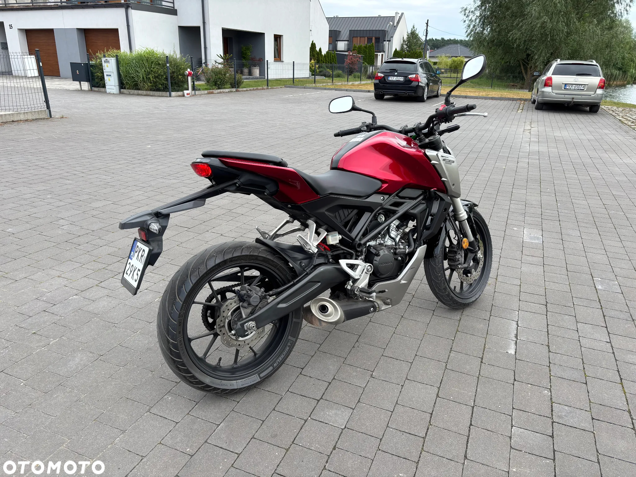 Honda CB - 10