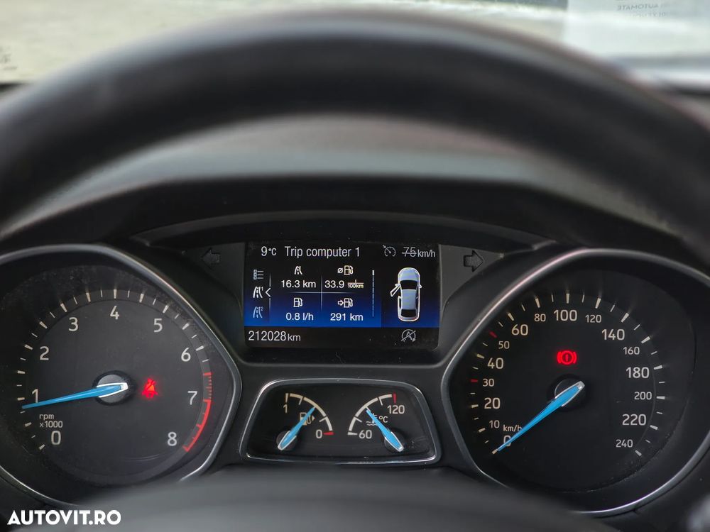 Ford Focus 1.0 EcoBoost Start Stop Titanium - 13