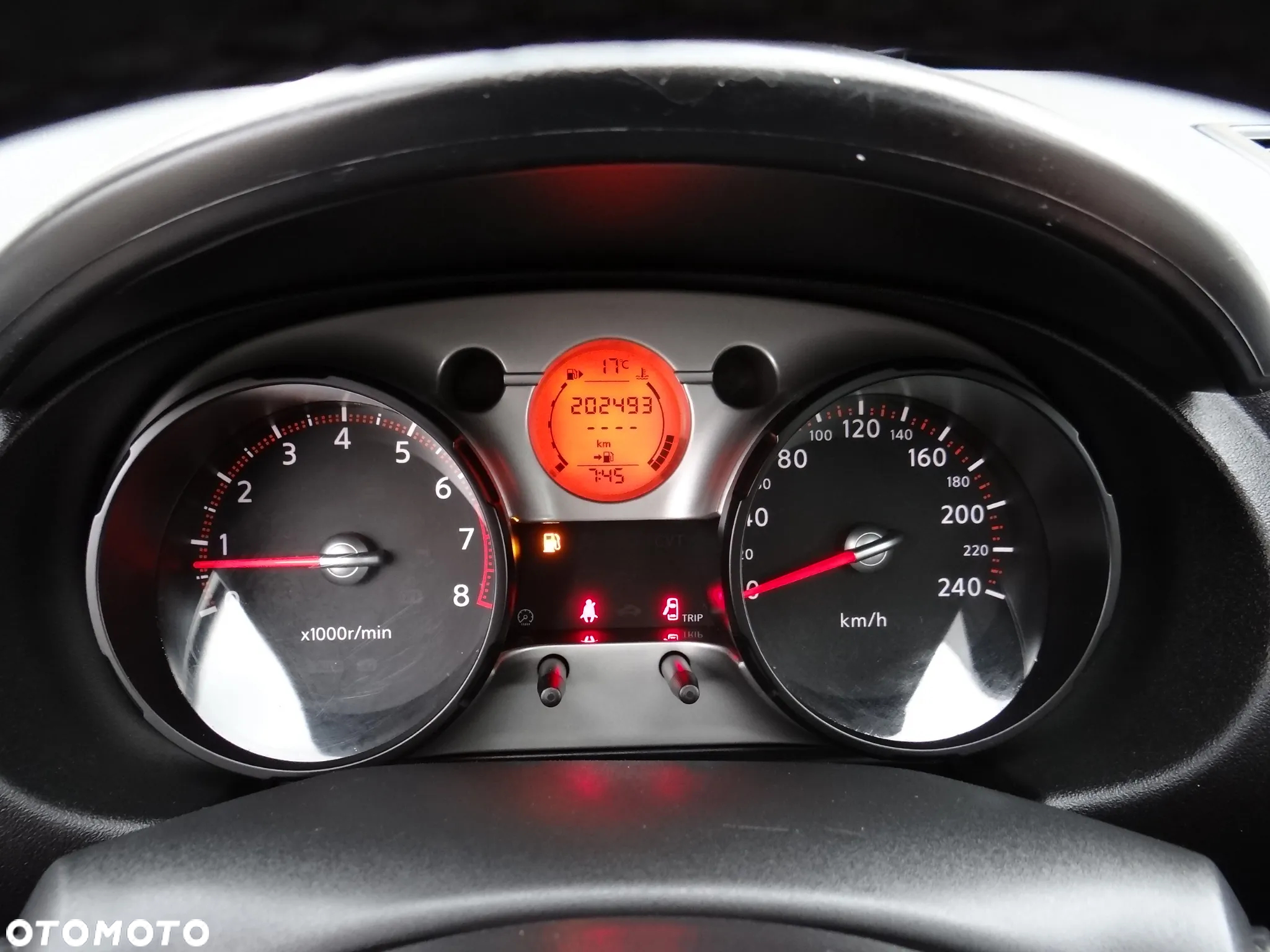 Nissan Qashqai 1.6 visia - 23