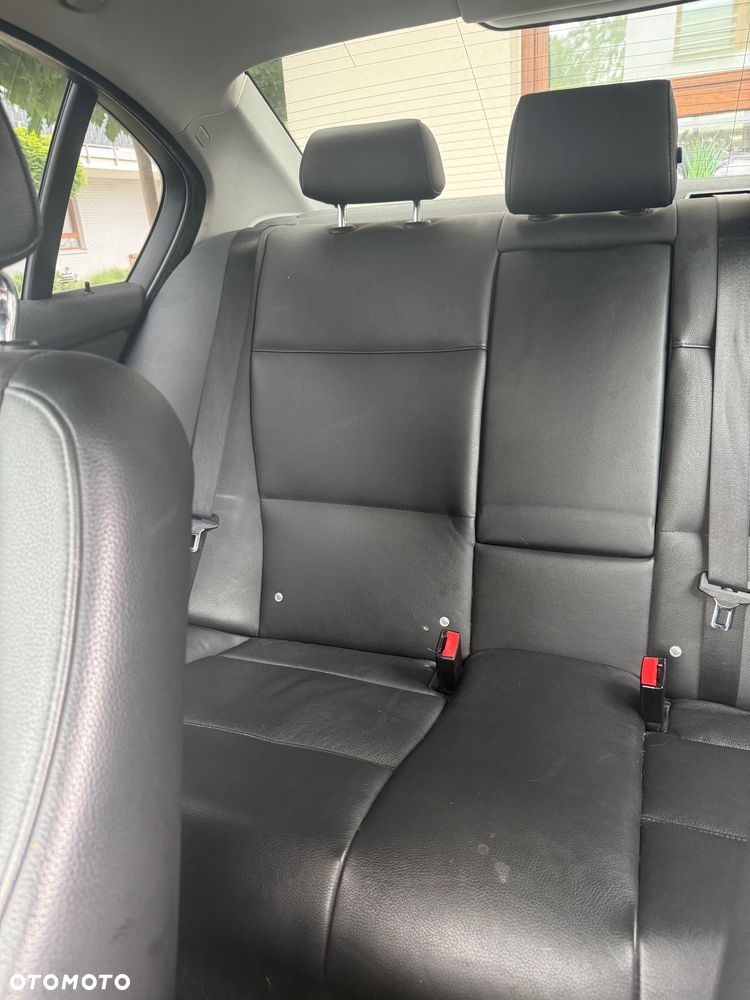 BMW Seria 3 - 10