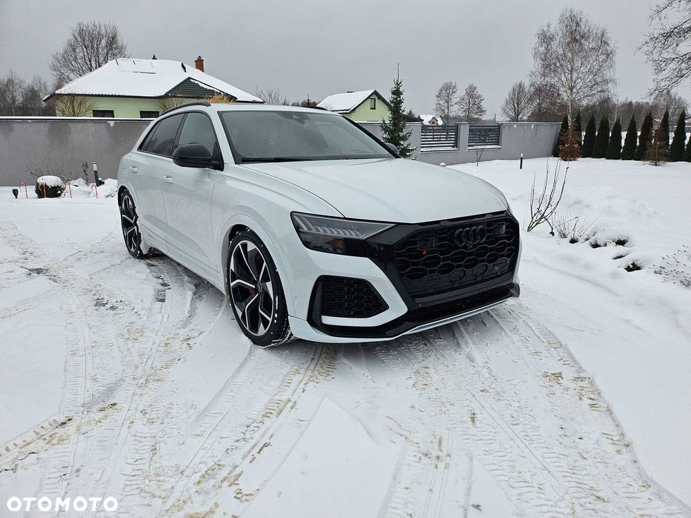 Audi RS Q8 - 7