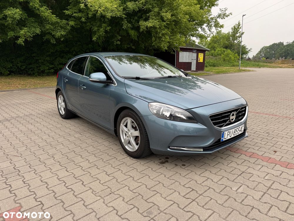 Volvo V40 D2 Kinetic - 2