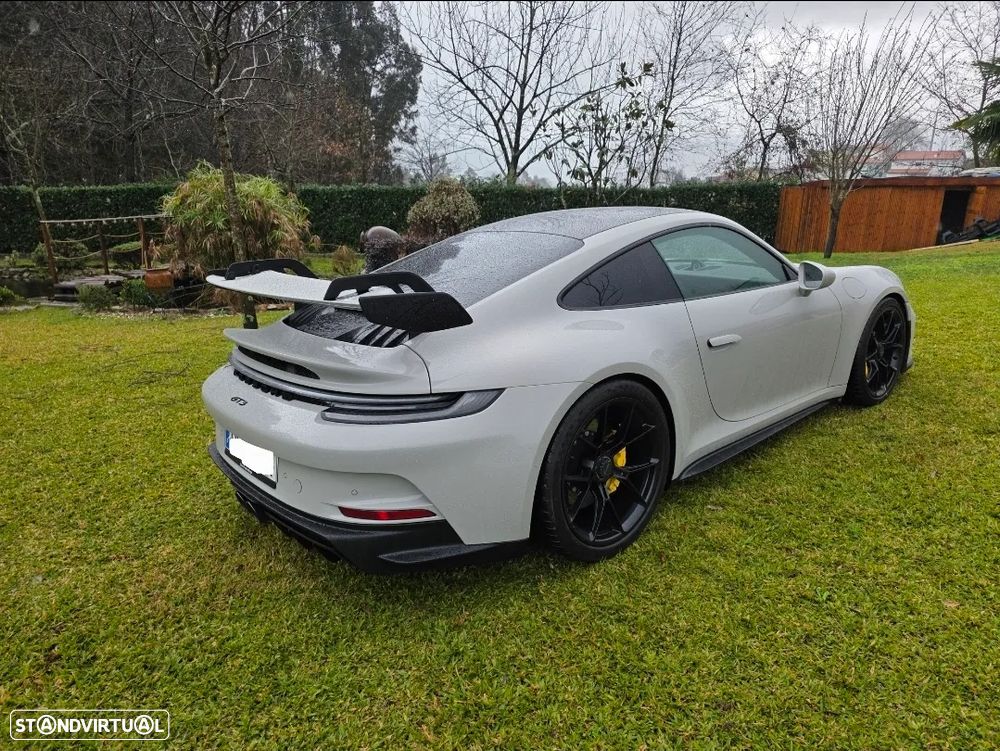 Porsche 911 (992) - 8