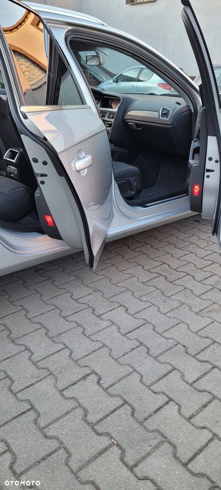 Audi A4 Avant 2.0 TDI DPF Ambition - 14