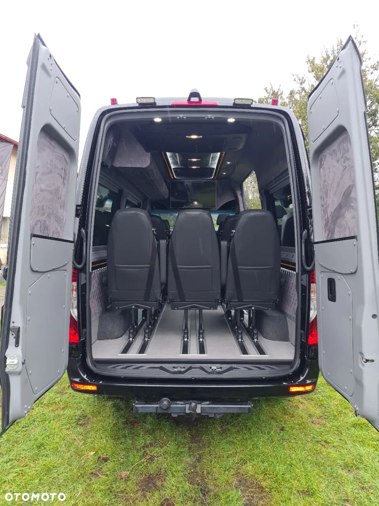 Mercedes-Benz Sprinter - 7