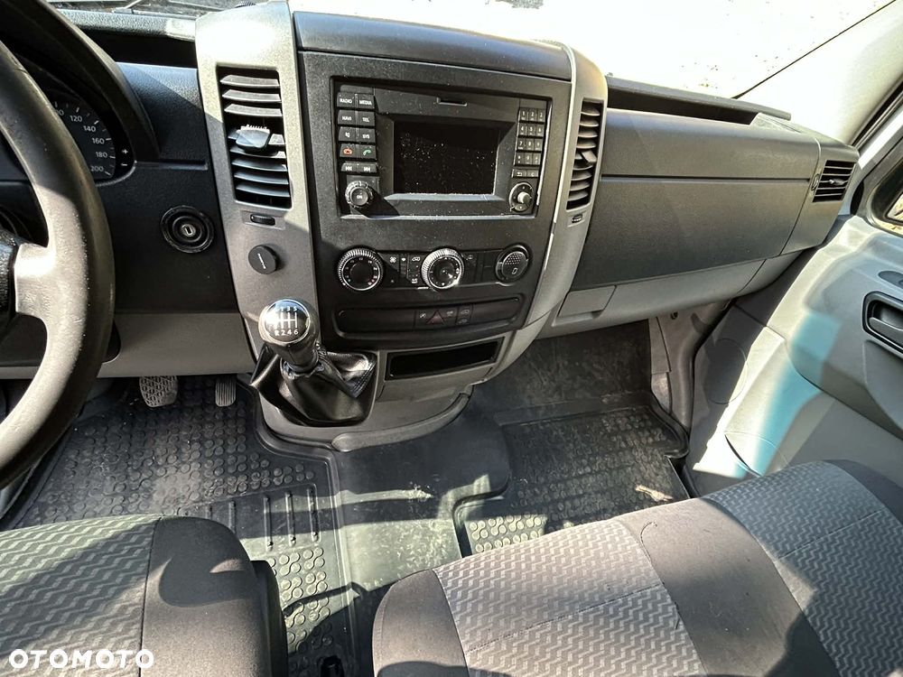 Volkswagen Crafter - 8