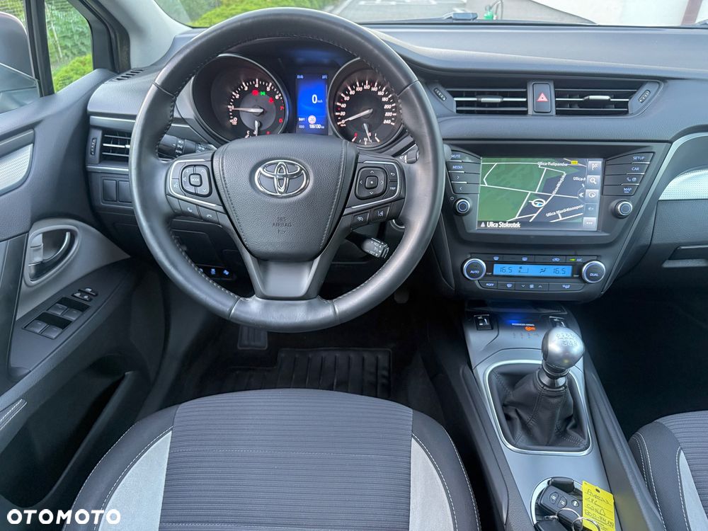 Toyota Avensis Touring Sports 1.8 Edition S+ - 11