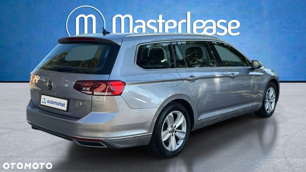 Volkswagen Passat 2023