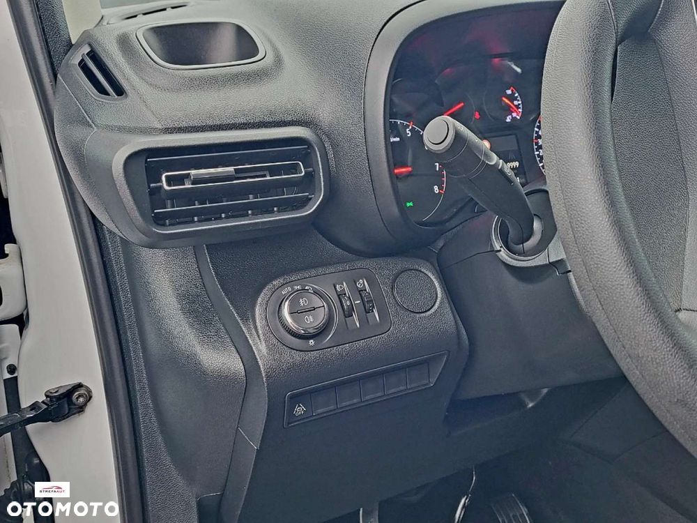 Opel Combo - 23