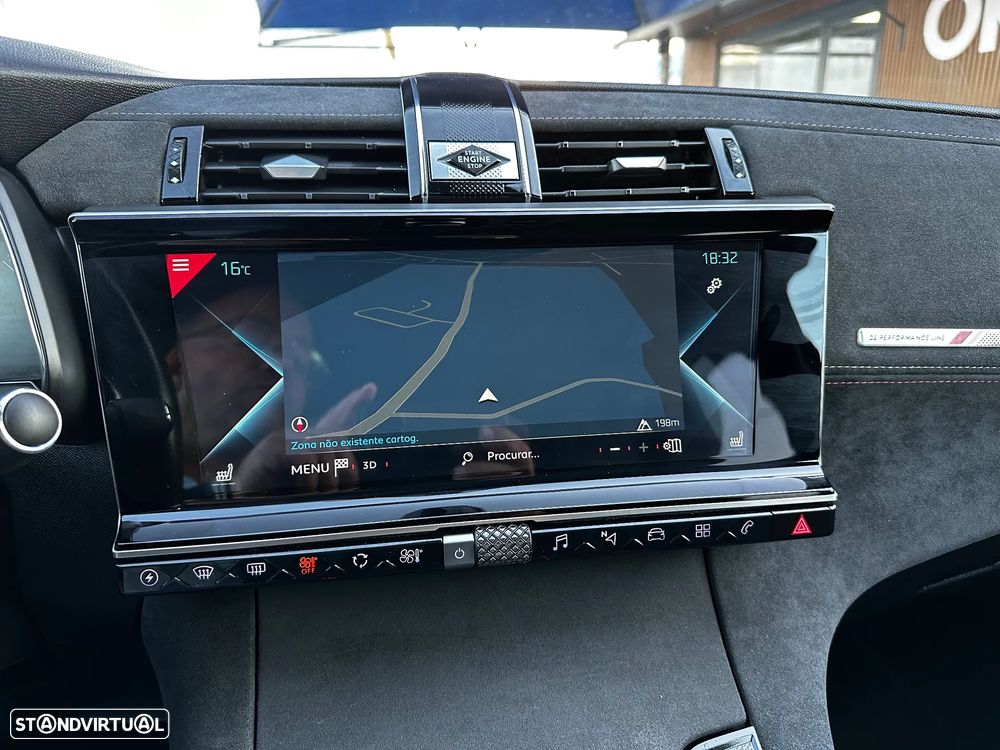 DS DS7 Crossback E-Tense Performance Line EAT8 - 23