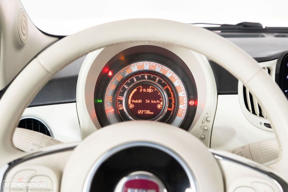 Fiat 500C 1.0 Hybrid Lounge - 23