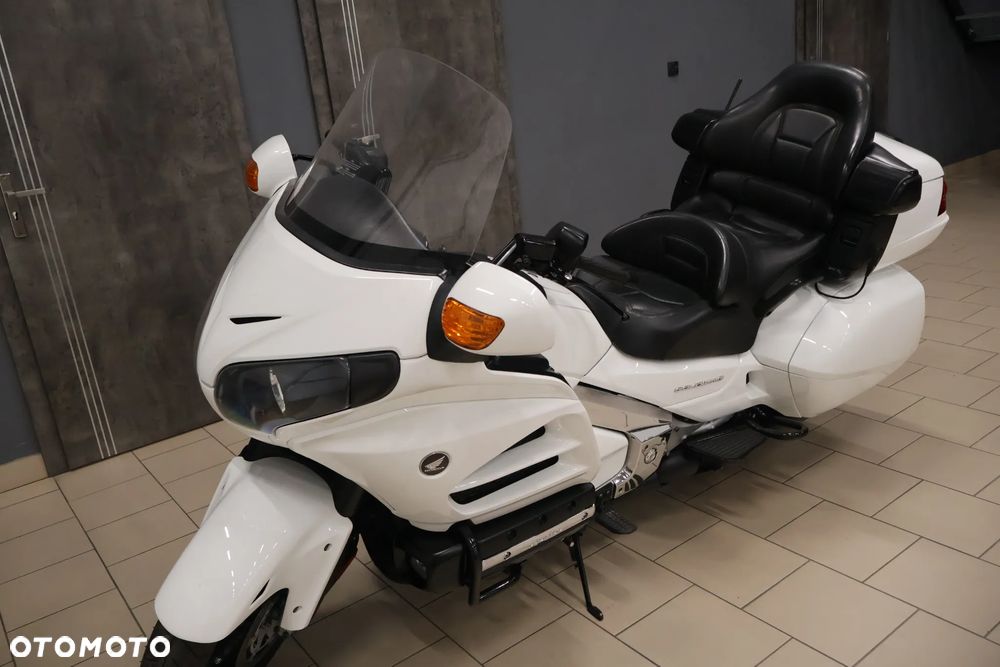 Honda GL - 17