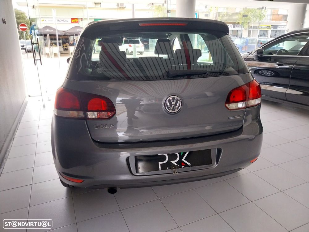 VW Golf 1.6 TDi Confortline - 5