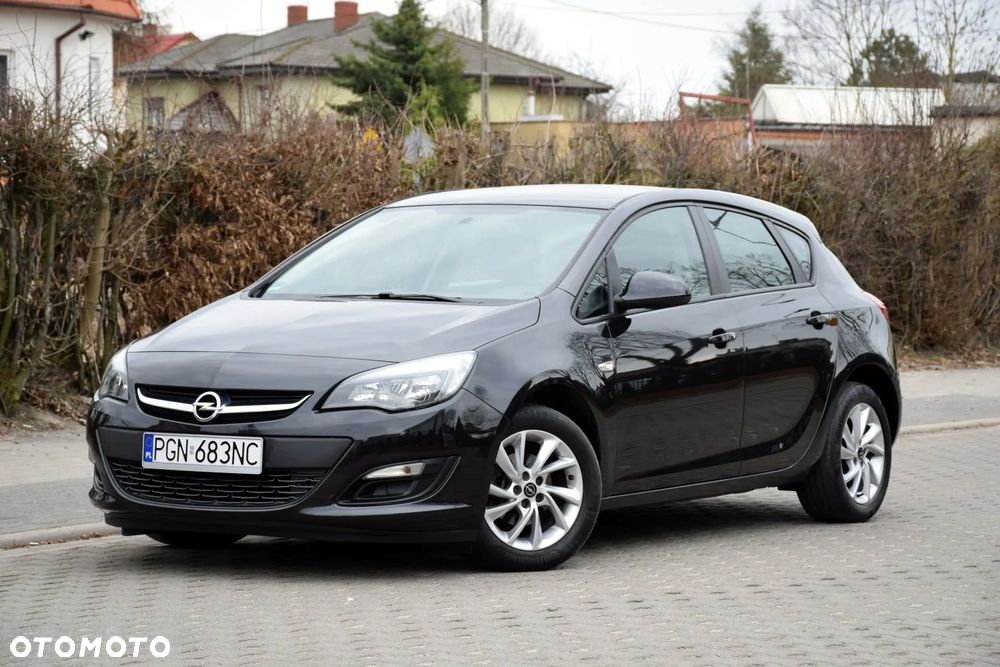 Opel Astra 1.6 Design Edition - 5