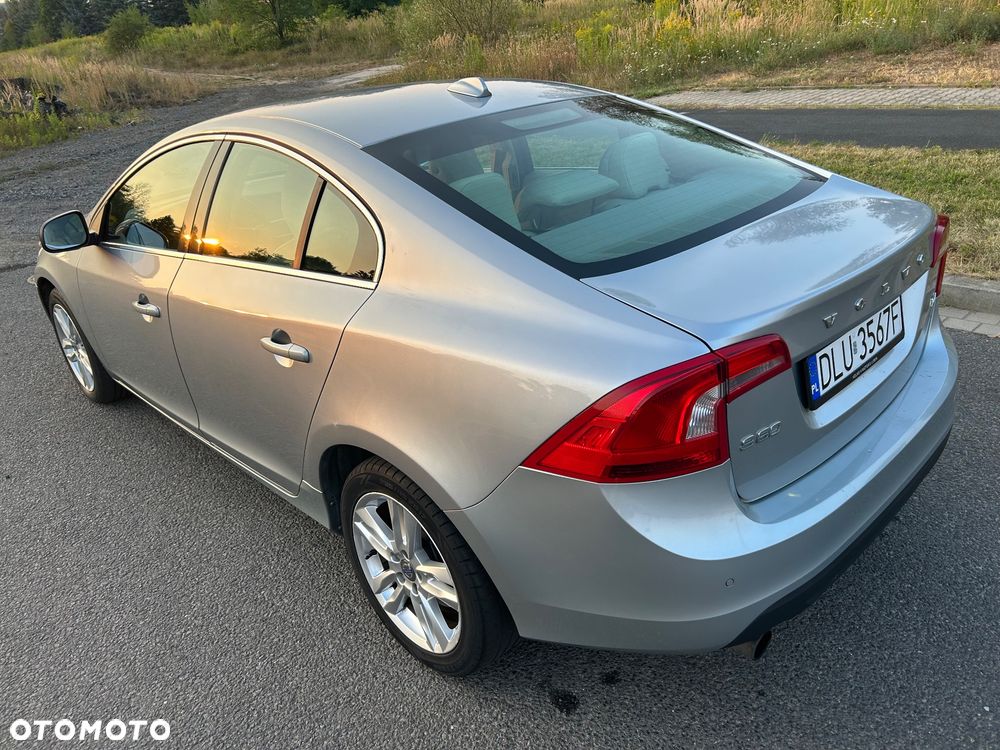 Volvo S60 - 6