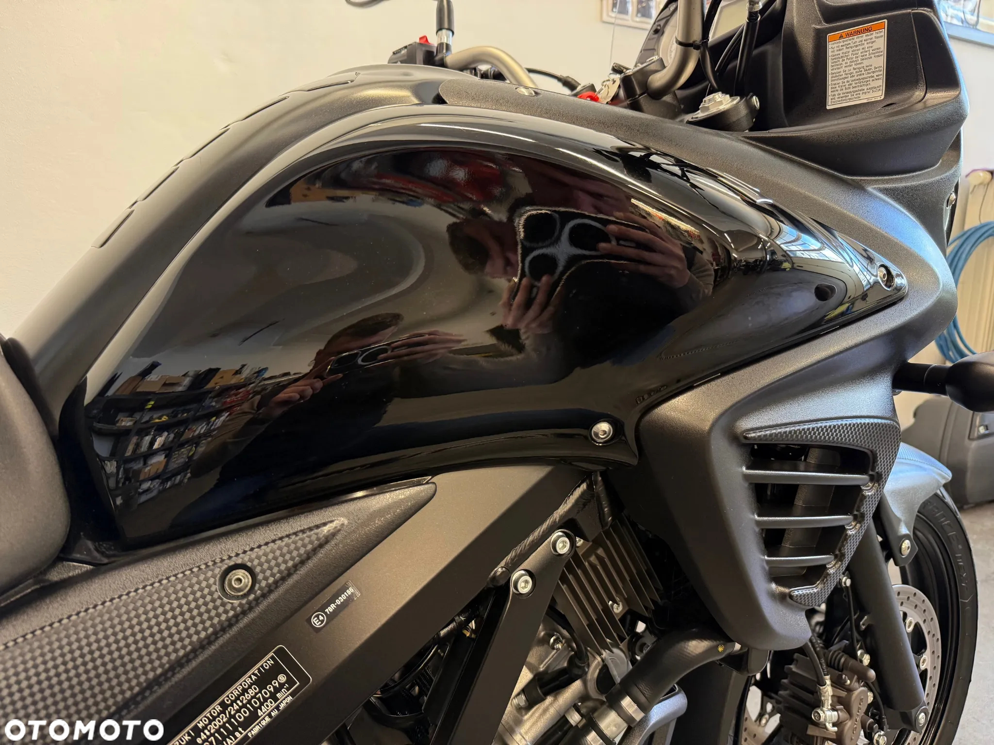 Suzuki V-STROM - 32
