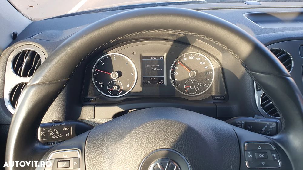 Volkswagen Tiguan 2.0 TDI 4Motion DSG Track & Field - 28