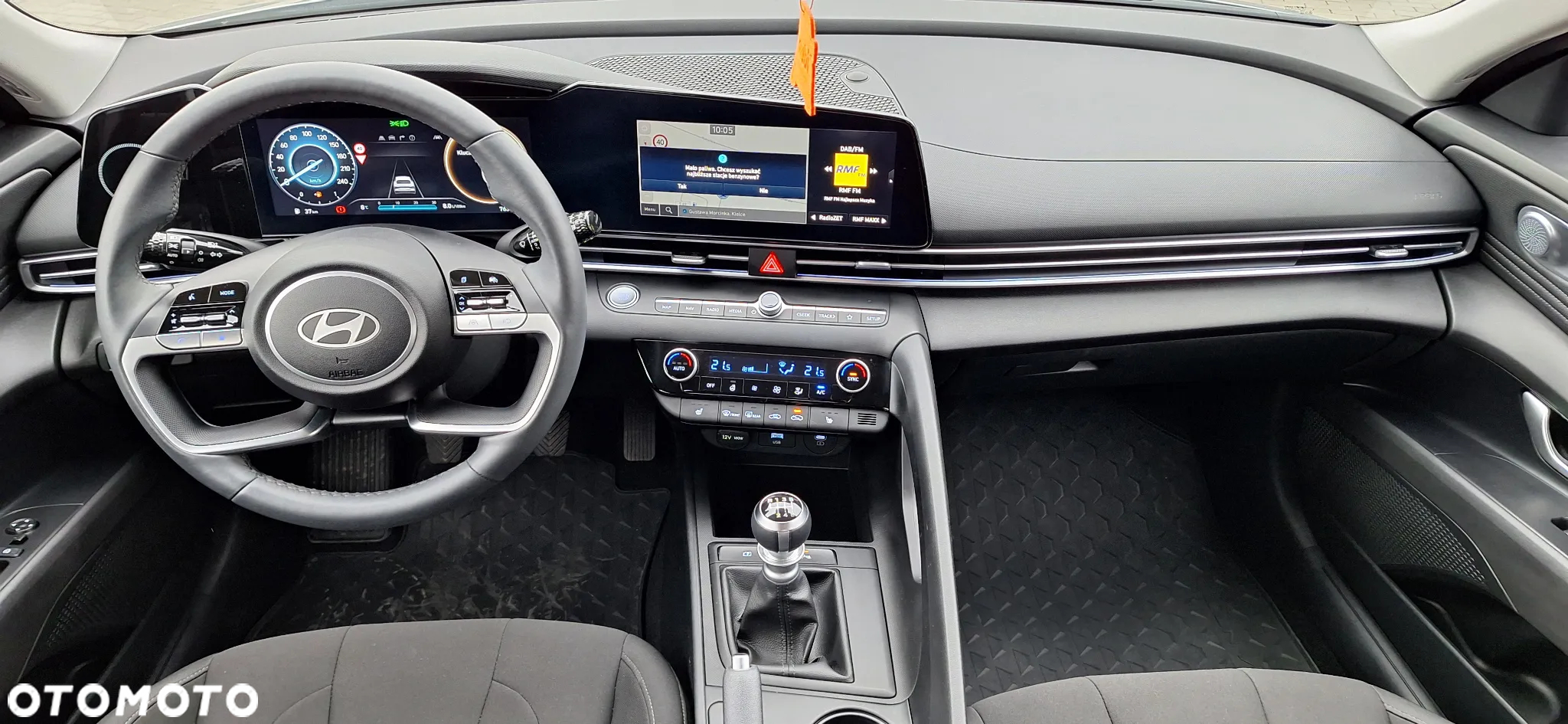 Hyundai Elantra 1.6 Smart - 12