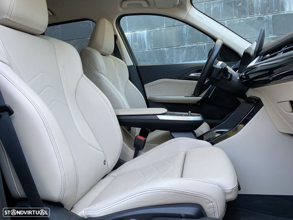 BMW iX1 eDrive20 xLine - 16