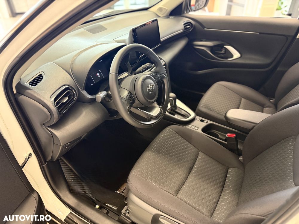 Toyota Yaris Cross 1.5 VVT-i HSD 4x2 Active - 9