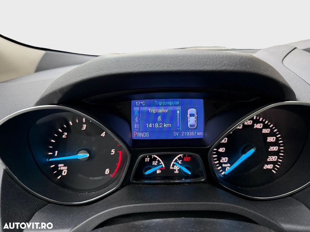 Ford Kuga 2.0 TDCi 4x4 Aut. Titanium - 12