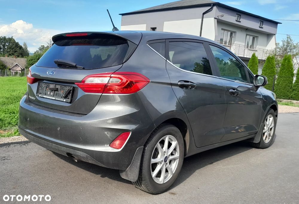 Ford Fiesta - 5