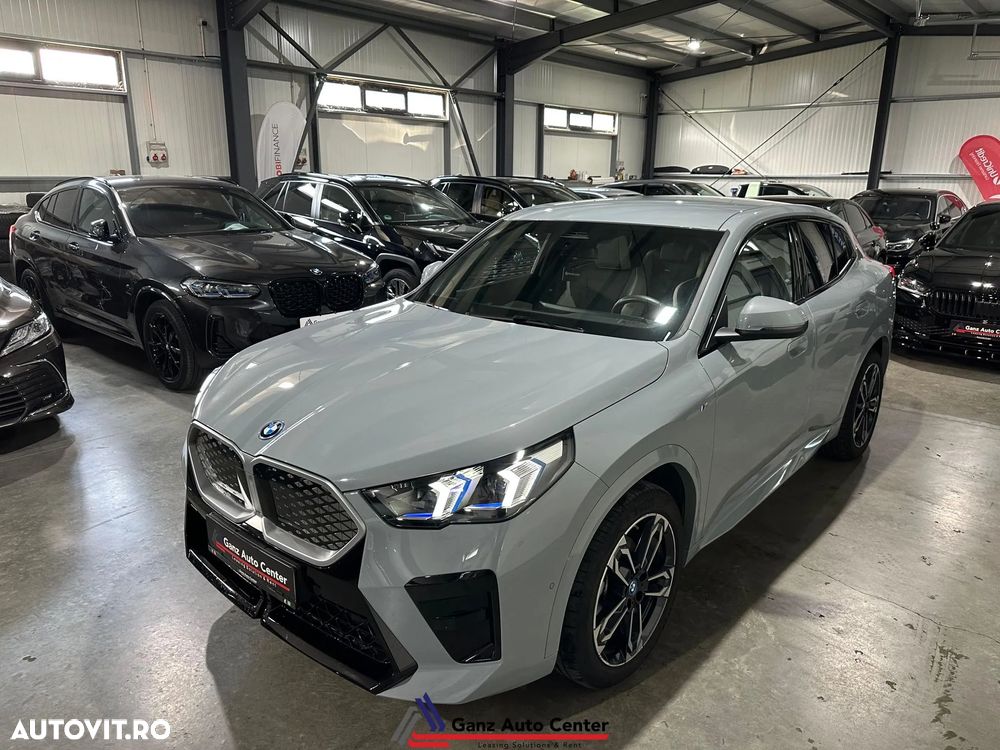 BMW iX2 eDrive20 - 29