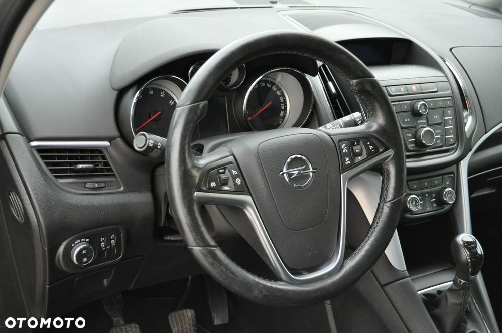 Opel Zafira Tourer 1.4 Turbo drive - 18