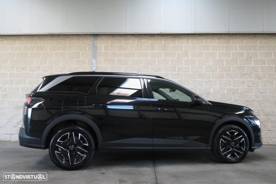 Peugeot 5008 1.2 Hybrid Allure e-DCS6 - 33