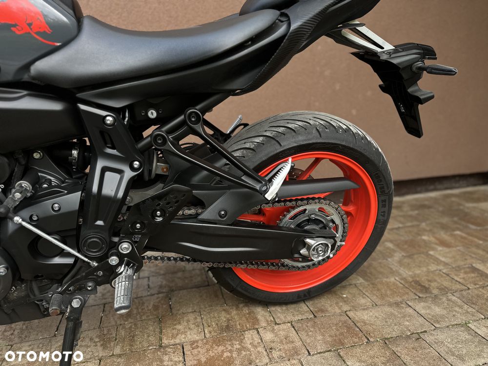Yamaha MT - 6