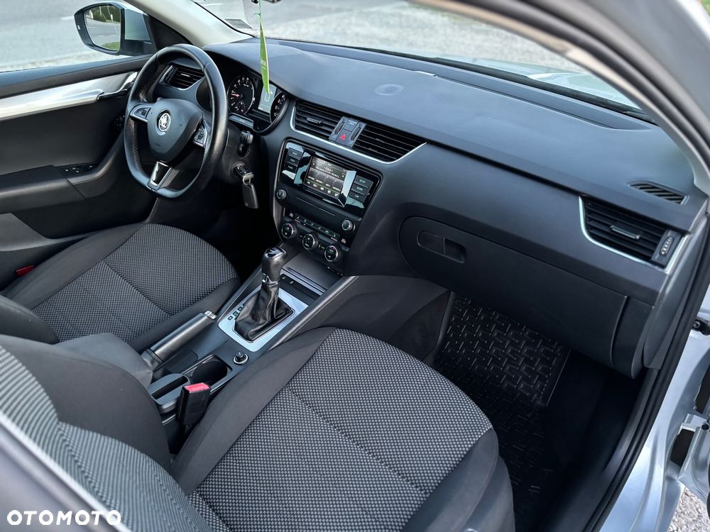 Skoda Octavia - 10