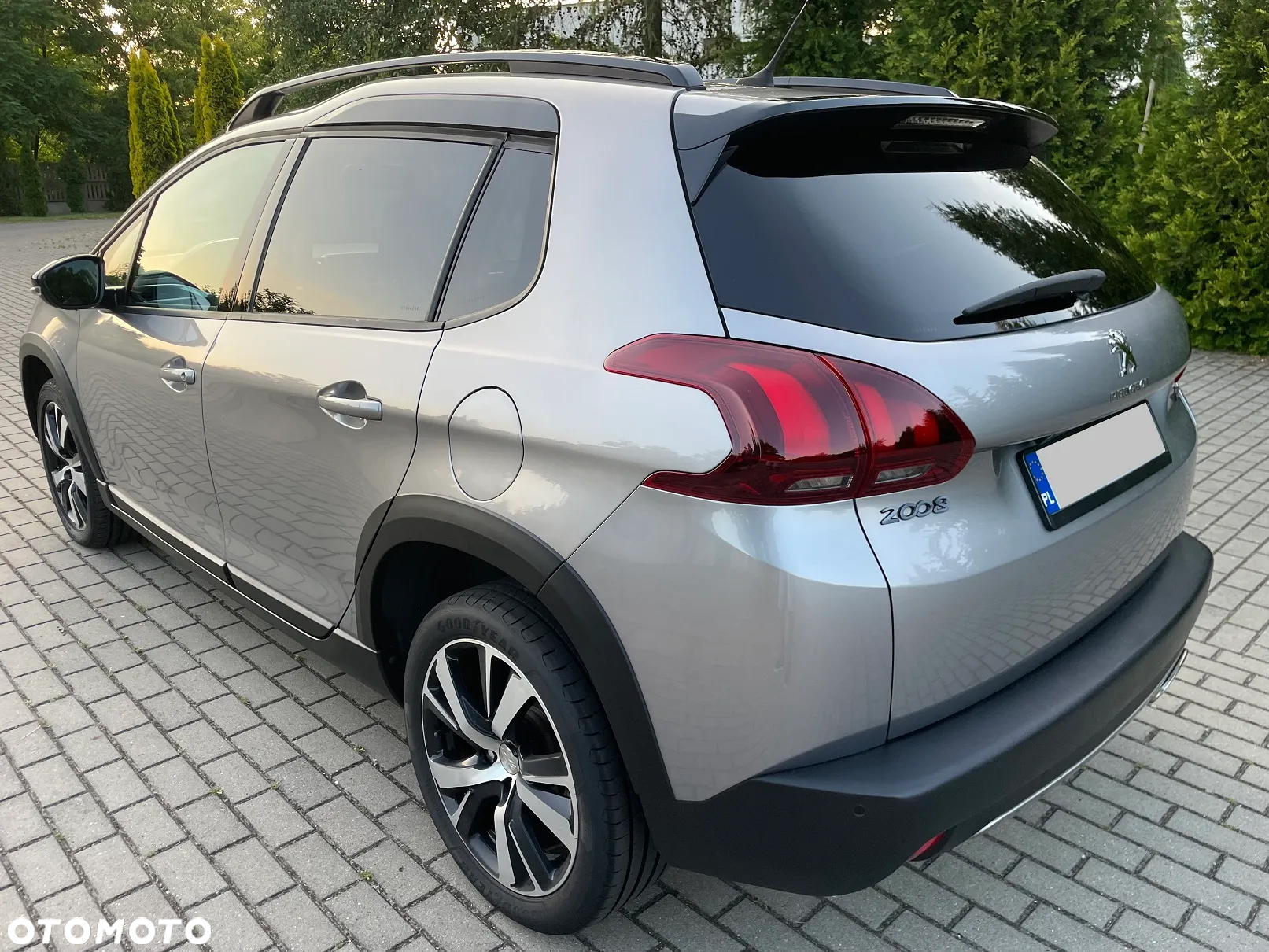 Peugeot 2008 - 14