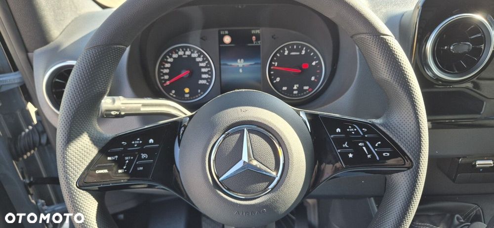 Mercedes-Benz Sprinter Sprinter - 16
