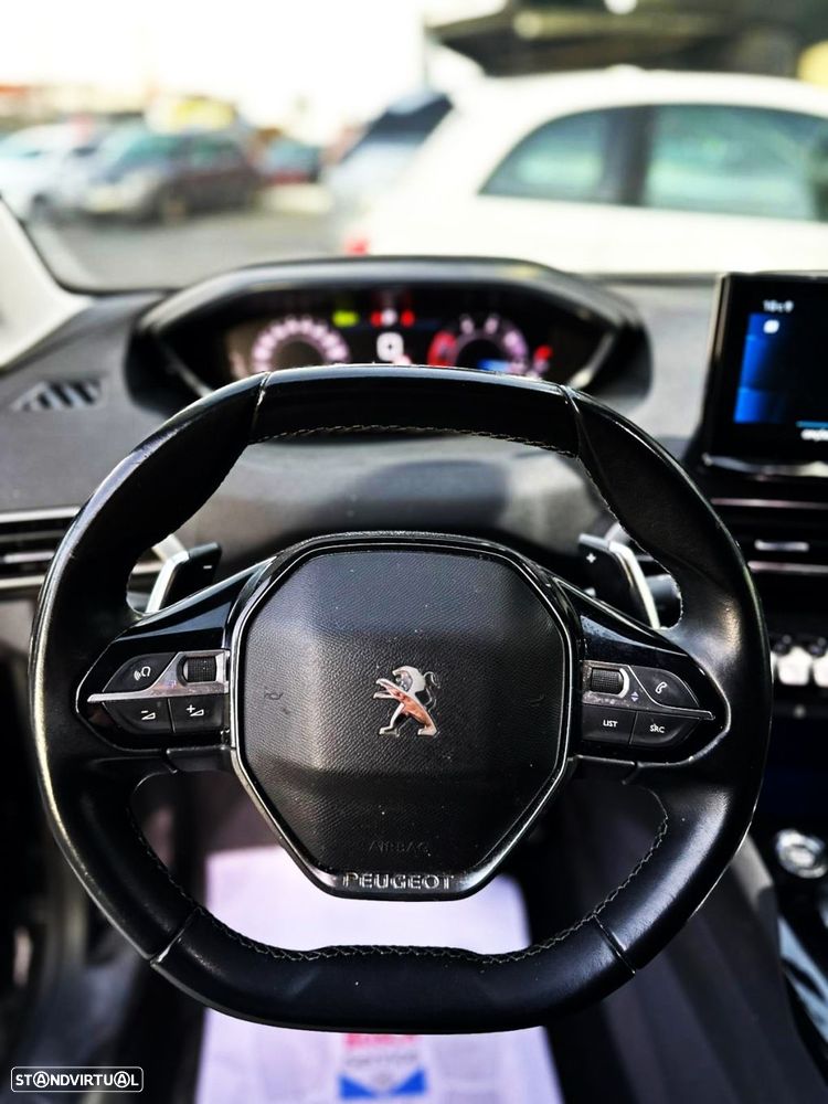 Peugeot 3008 1.5 BlueHDi Allure Pack EAT8 - 6