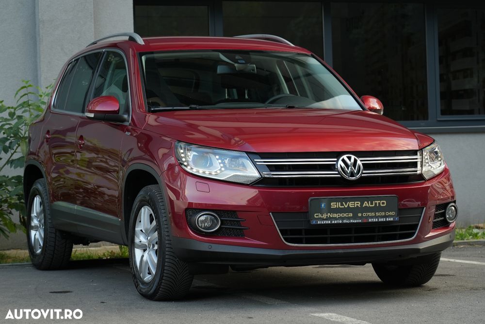 Volkswagen Tiguan 2.0 TDI DPF 4Motion BlueMotion Technology DSG Lounge Track & Style - 25