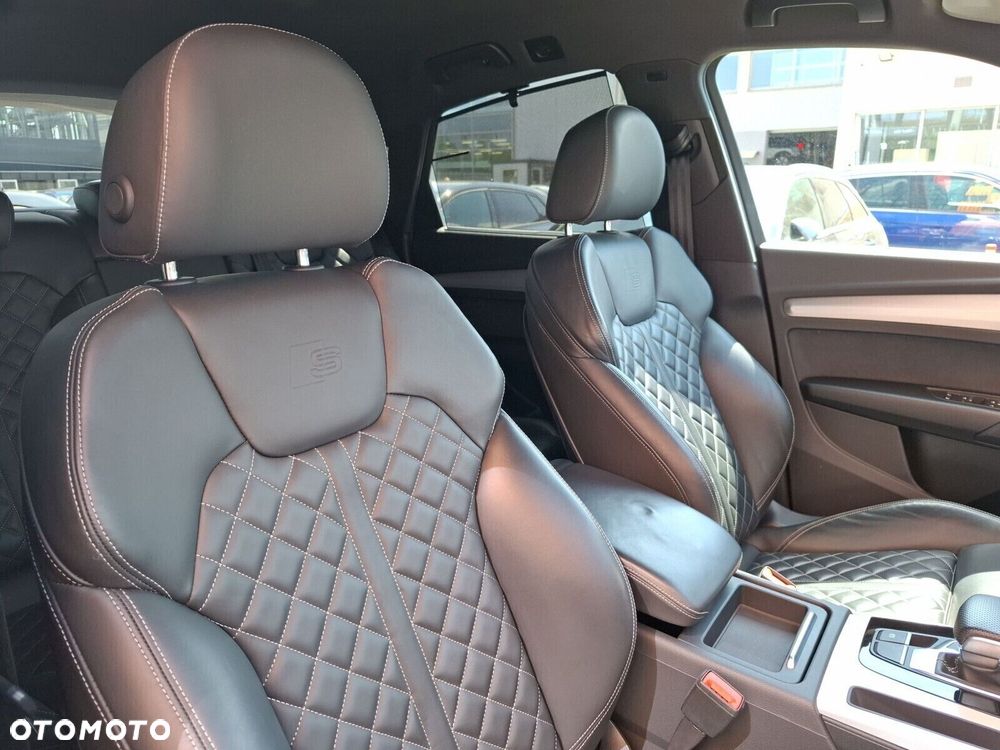 Audi Q5 Sportback - 13