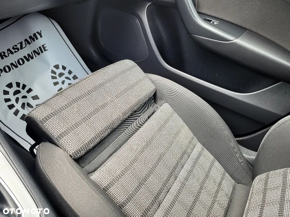 Audi Q3 2.0 TDI Quattro S tronic design - 14