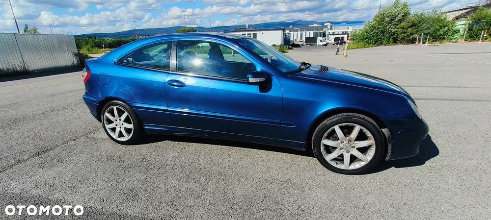 Mercedes-Benz Klasa C 180 Kompressor Automatik Sport Edition - 7