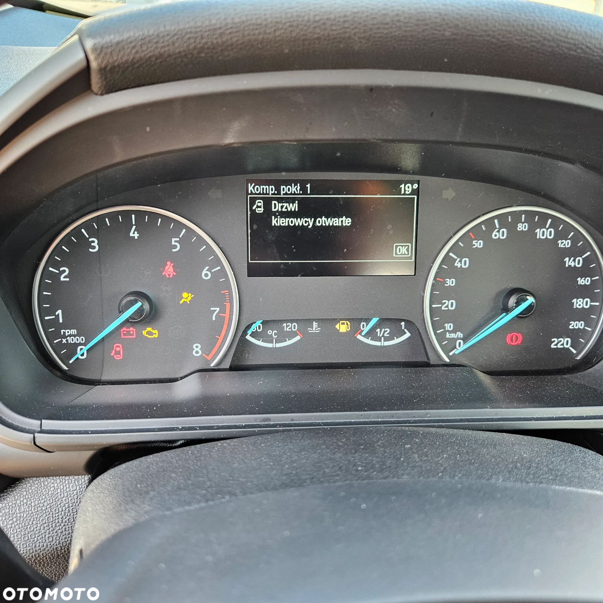 Ford EcoSport 1.0 EcoBoost TITANIUM X - 16