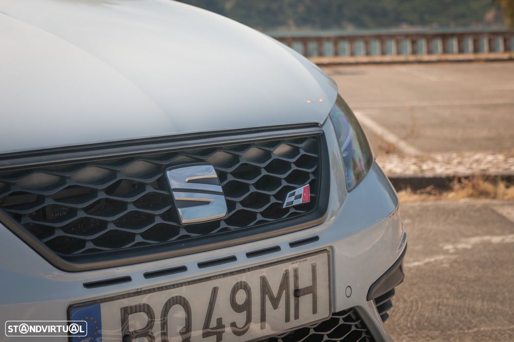 SEAT Leon 2.0 TSI S&S DSG Cupra 300 - 6