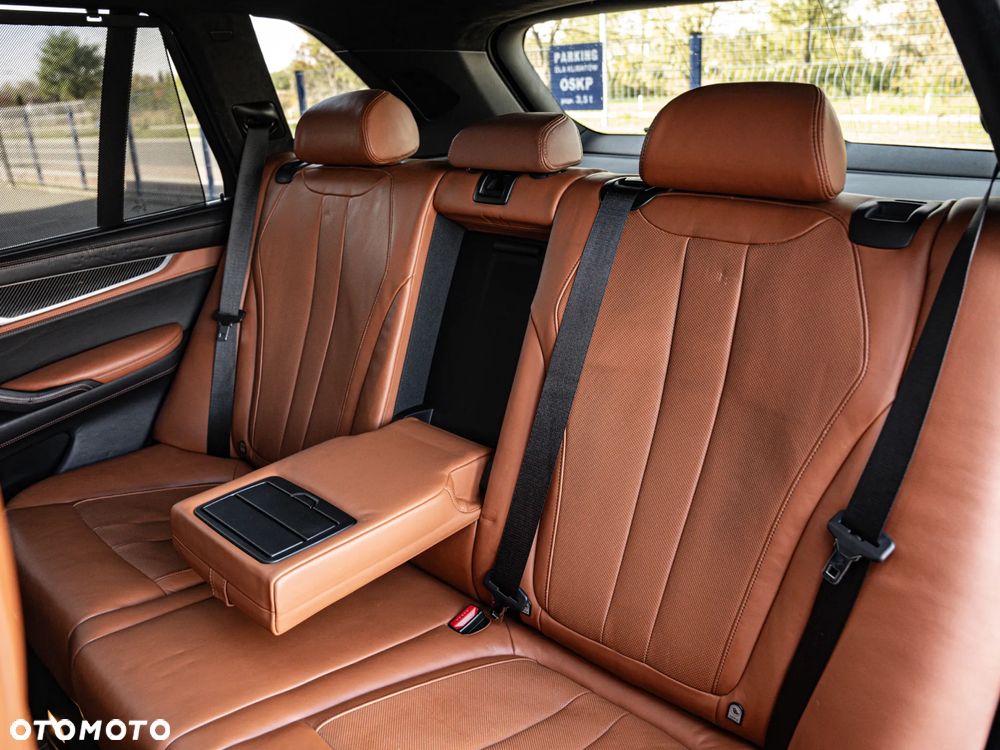 BMW X5 M Standard - 16