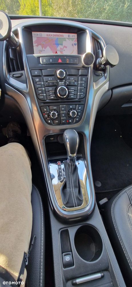 Opel Astra 2.0 CDTI Cosmo - 19