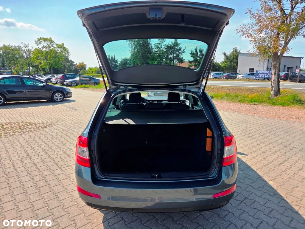 Skoda Octavia Combi 1.4 TSI DSG Style - 11