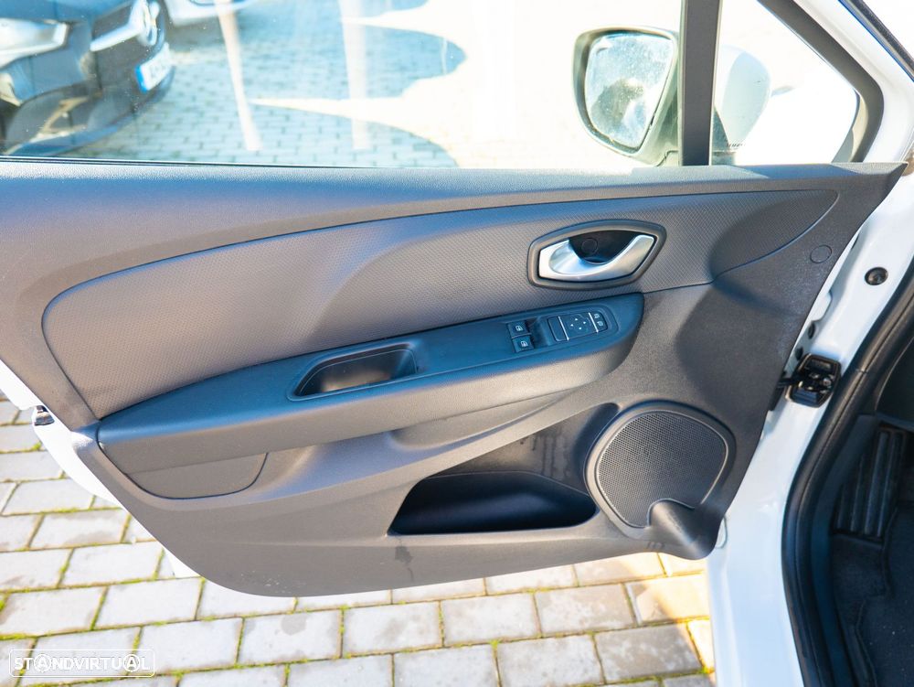 Renault Clio 1.5 dCi Zen - 11