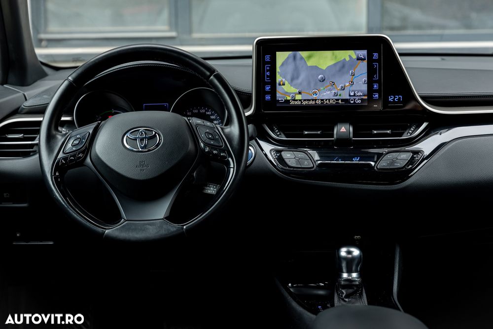 Toyota C-HR 1.8 HSD 122 CP 4x2 CVT C-lassy - 20
