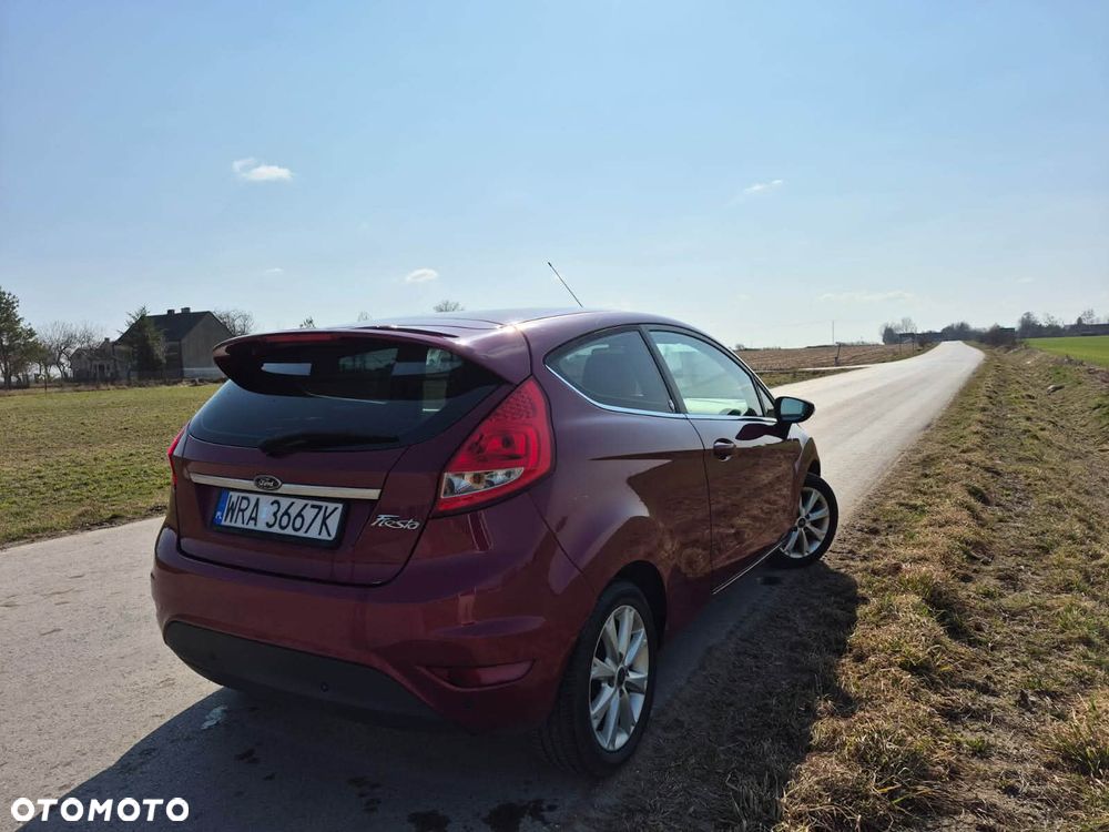 Ford Fiesta - 4